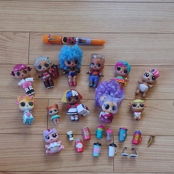 LOL Surprise! Doll Mini Figures Lot 24 pieces - Picture 1 of 7